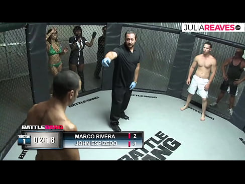❤️ Ultimate Fighter-ek zenbakizko neska bat izorratzen du ringean borroka baten ondoren ❤ Izorratu bideoa gugan ❌️